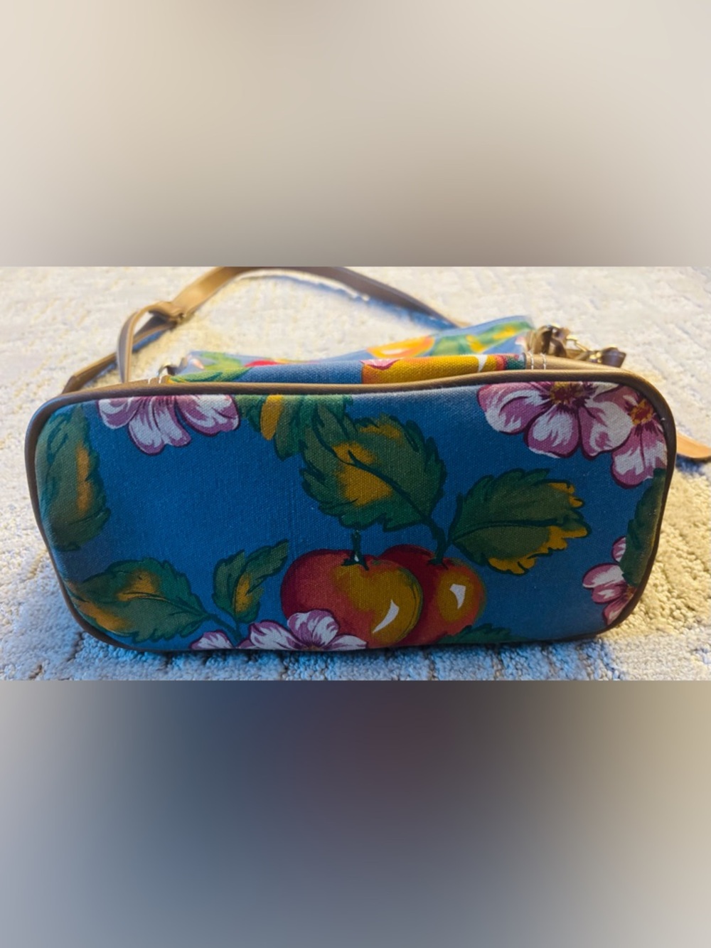 Vintage Liz Claiborne Fruit-Themed Canvas Purse - Picture 4 of 15